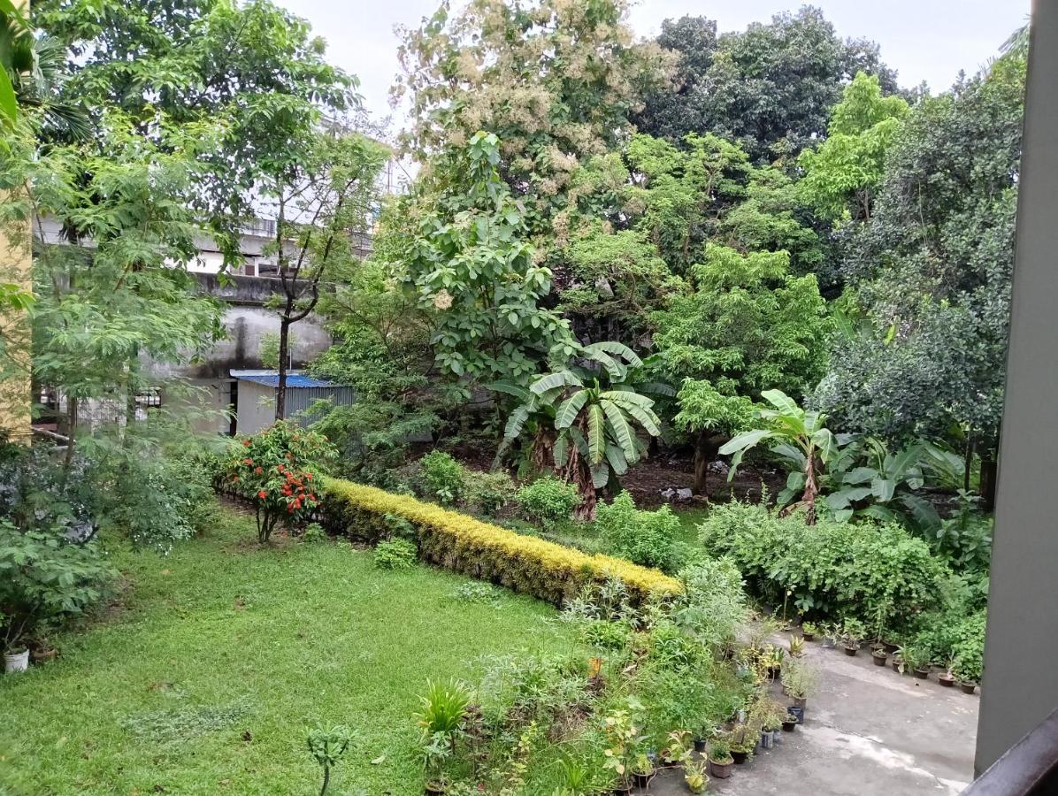 Anjali Homestay - 10 Mins From Airport Siliguri Ngoại thất bức ảnh