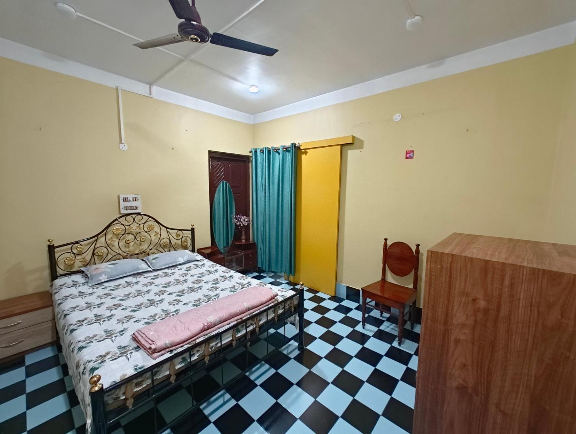 Anjali Homestay - 10 Mins From Airport Siliguri Ngoại thất bức ảnh