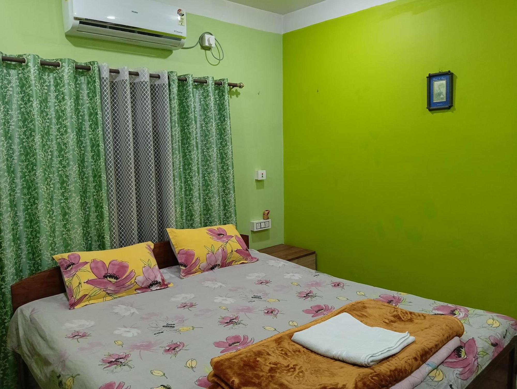 Anjali Homestay - 10 Mins From Airport Siliguri Ngoại thất bức ảnh